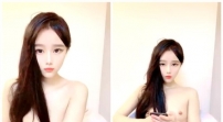 86112-极品颜值美少女！赚钱还网贷！苗条身材超粉美穴，黑丝美腿道具自慰，拉珠猛捅骚穴