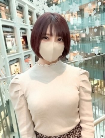 [FC2_PPV-3143749] 初撮影！！ 【無修正】僕が通っている青山の美人美容師をオフ日に.jpg