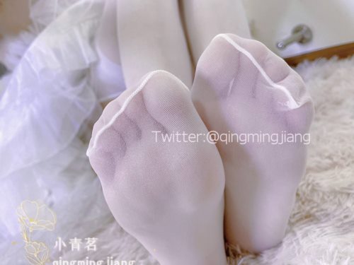 7252-小青茗-新-白色婚纱.jpg