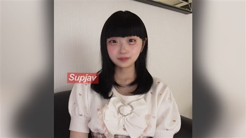 FC2PPV 4669808 990分直到58♡18岁未发育的女儿。 “我想和你在一起”——给甜心男人.jpg