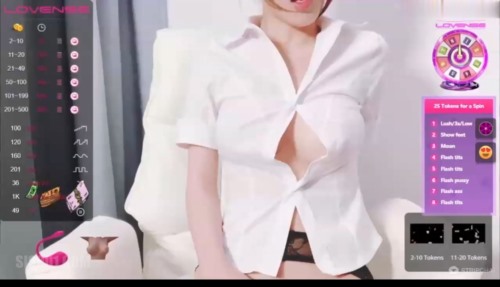 85290-【Stripchat】“逼逼好爽，求求哥哥干我”极品美乳骚舌娇嫩小野猫「Xmjiaojiao.jpg