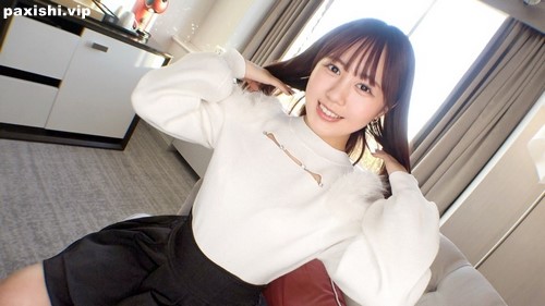 SIRO-5481“想尝试一下专业的技术……” 温柔温柔的女孩Nana-chan（20岁），看起来像.jpg