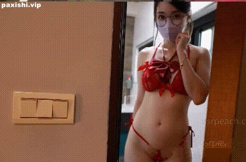 72719-23萬粉極品臀后Ellie【ssrpeach】付費作品，雨點下的女學生，平行宇宙三部曲之三如愛.jpg