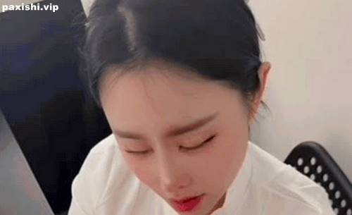 72729-推特性愛大師95後綠帽情侶美腿女王「汐夢瑤」《深夜病棟》看不起早洩患者的美女.jpg