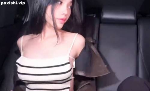 72915-台灣AV 越南妹來台灣旅遊不小心把錢包掉了所以不得不讓司機操我嫩穴來付車錢.jpg