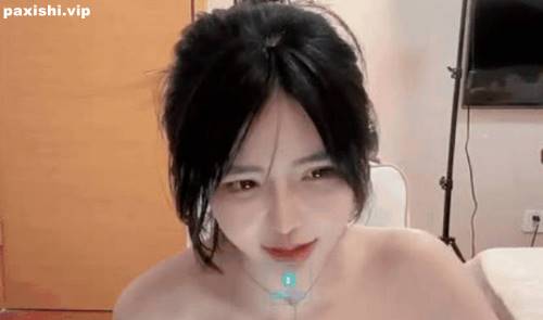 73117-極品堅挺美乳清純反差甜妹「Eleven_xuan」「哥哥要跟用力的幹我」全程裸身賣力.jpg