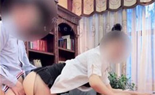 73529-極品身材巨乳肥臀性癮BBW母狗「Sexy_Yuki」勾搭美女少婦同事在辦公室就開操了，.jpg