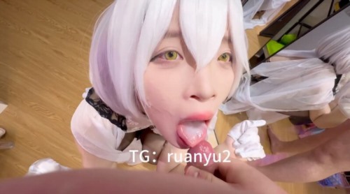 86364-7月新品纸飞机女菩萨cos反差福利姬【软欲ruanyu2】门槛福利①甘愿沦为肥猪仔的.jpg
