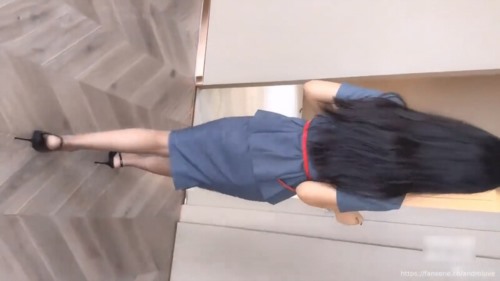 86377-优雅气质尤物御姐女神『Andmlove』OL制服诱惑美腿尤物翘起美臀跪地口交！爆操开.jpg