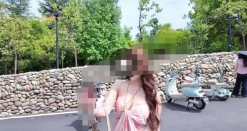 86961-重庆绿帽人妻【023伊人】2号奸夫一起旅游十多炮.jpg