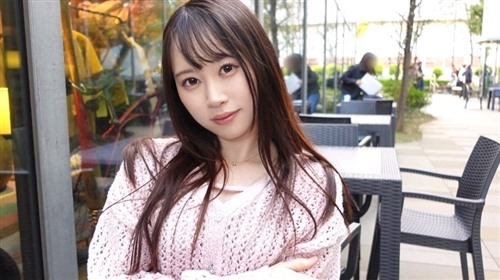 SIRO-5548 【こんなに吹いちゃダメですか…？】清楚な雰囲気なのにNTRモノのAVで毎晩.jpg
