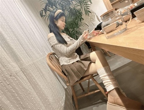 74328-又美又骚极品女神美鲍鱼至尊内部超长时长.jpg