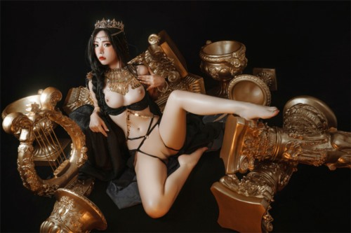87362-女神爆机少女▌喵小吉▌顶级画风《风铃公主》敏感乳粒 诱人白虎 (2).jpg