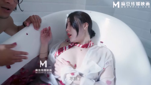 87544-迪丽热巴-绝色空姐黑丝玉足给胡子哥足交 空虚寂寞在浴缸干起了炮 (2).jpg