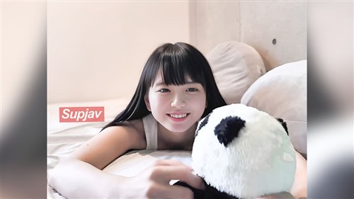 FC2PPV 4778320 【FC2激震】本物ソロアイドル‼ デビュー前の最速初出し映像。まだ張.jpg