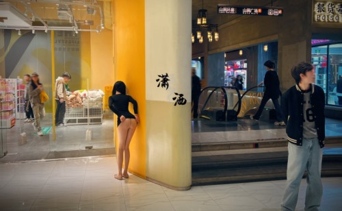 87714-推特调教大神『潇洒(匹夫隐世)』VIP付费福利，灰丝母狗肛塞 商场仓库调教，高冷.jpg