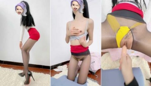 87783-极品乱伦『小姨子的秘密』✅家里调教风骚小姨子 火腿肠香蕉插逼 边后入边滴蜡 .jpg