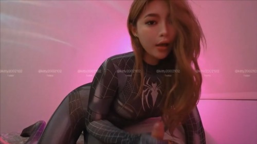 88246-kitty2002102蜘蛛女紧身衣剃毛做爱好有氛围好敏感 (1).jpg