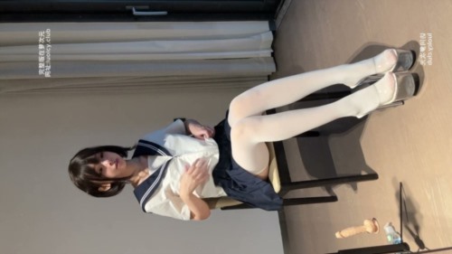 88357-悠宝三岁 – 悠宝@tusiww – 首次露脸 jk水手服白丝对镜 (1).jpg