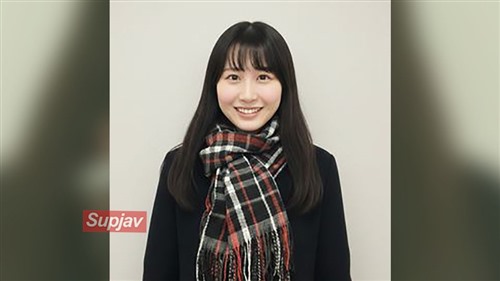 FC2PPV 4854138 アイドル級の顔面を持ちながら優秀で真面目な憧れの的の美女が何故か.jpg