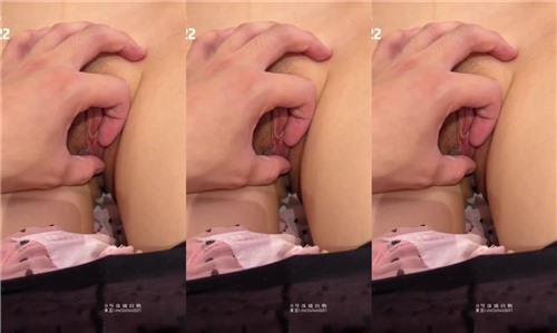 76425-黑丝妹妹学校有很多人追的小校花 2.jpg