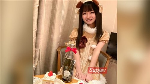 FC2PPV 4856530 あゆちゃんクリスマススペシャル！天才的に可愛いトナカイさんに口内.jpg