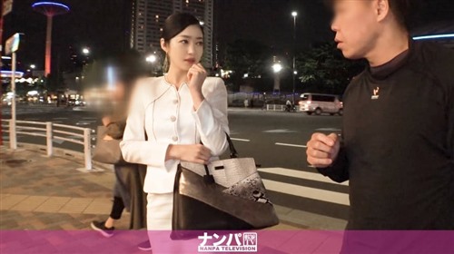 [モザイク破壊]200GANA-2097 マジ軟派、初撮。 1352 セックスレスで欲求不満な美人奥.jpg