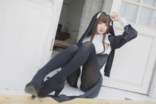 88405-51酱 写真[15-21]资源合集 (2).jpg