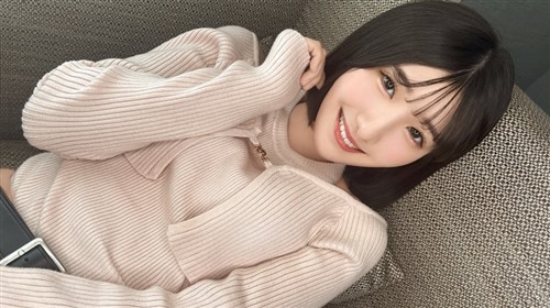 SIRO-5664 外表端庄，内心却充满激情！在她最爱的传教士体位中，她扭动着身体，一次又.jpg