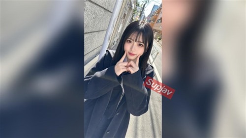 FC2PPV 4903171 【顔出し解禁】”神ビジュ新生アイドル18歳” 加入わずか1週間で限界F.jpg