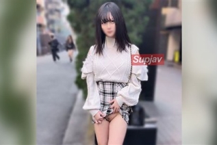 FC2PPV 4861874 ※鬼畜【顔晒し】初心な19歳を調教しﾚｼﾞｪﾝﾄﾞ次郎さんに献上。子宮をガン突きで膣奥中出しで黒歴史確定させました