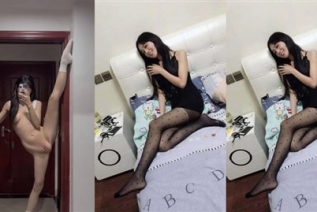 61674-极品反差婊 黑丝骚逼纯欲女友大白天就在各种场合露出最吓人的是要求外卖员扛枪直入！