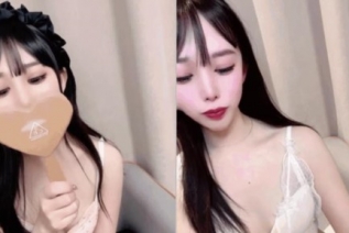 85291-【绿播转黄】3月合集②高冷高颜值尤物「粉墨」“插我的小骚逼啊哥哥”美腿丝袜揉奶抠逼性感挑逗，掰穴柔逼，高潮喷尿
