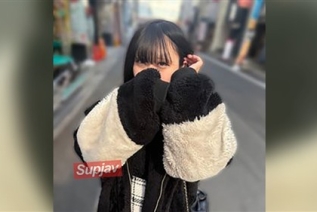 FC2PPV 4862066 【秘蔵映像】ガールズバー黒髪美ｼｮ.ｳｼﾞｮ♥常連の給料注いでようやくアフター解禁！ホテルで生ハメ→種付けプレス朝イキ連発...