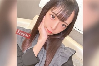 FC2PPV 4813480 デカクリ♪超上玉!30キロ代のモデル顔負け超絶美スタイルはまさに芸術