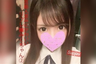 FC2PPV 4896857 【無修正】黒髪清楚系みくちゃん② オジサンちんぽを膣奥まで生挿入されて大量ザーメン中出