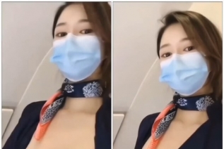 85720-靓丽航空空姐，逆天长腿，仙女粉穴，和空姐做爱享受到的愉悦感果然比那些外围强多了！飞机上优雅的空姐被操的像条母狗