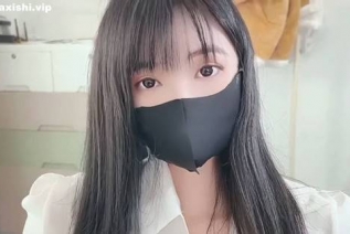73074-清純鄰家少女萌妹『懶懶豬』和女友的閨蜜偷偷發生關係，沒及時拔出內射，少女白皙酮體直讓人流口水