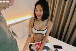 73275-AV導演走馬探全球大神【恩凱Enkai】短髪電臀小只馬，超仙氣美女Princess渴望被雞巴爆肏