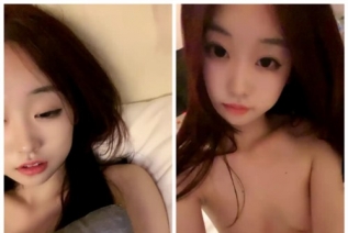 85605-无敌清纯19红发美少女！刚下海不久！浴室洗澡湿身诱惑，床上摆弄各种姿势微毛小穴非常嫩