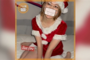FC2PPV 4818171 [期間＆数量限定] 可愛過ぎるサンタクロースがご奉仕してくれる IMEDAMAFC2