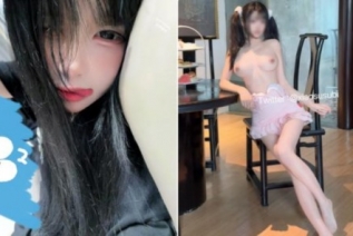 85903-双马尾白虎萝莉『崽崽爱牛牛(xiaosusubi)』被金主爸爸蹂躏爆操 撅高高屁股主动用小穴温暖爸爸的大鸡巴