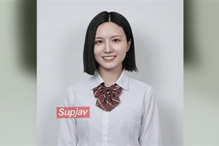 FC2PPV 4852172 スポーツ万能でリレーのアンカーにも選ばれたちかちゃんに人生初の生ハメ中出し