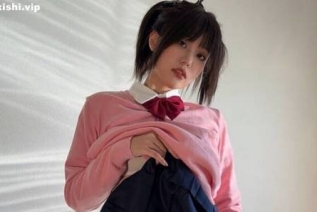 73201-2025新流，推特露臉福利姬！藝校活潑美女【玉米yum_707】最新VIP專享，雙視角騷裸舞