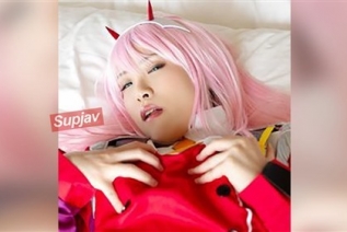 FC2PPV 4797946 【個撮中出しコスH♥】ムチムチ激カワビッチ！黒タイツにハサミで穴あけトロマンにたっぷり大量中出し孕まSEX！ [有]