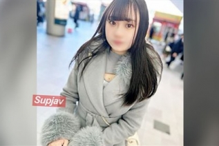 FC2PPV 4675970 娇小娃娃脸，却拥有H罩杯♥神圣的乳房操弄和手淫，享受幸福的治愈时光♡令和的巨乳天使失去理智，获得真正的种子压榨！