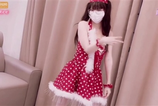 75560-网红学生嫩妹【小熊奈奈】迷情圣诞夜清纯小淫女出轨