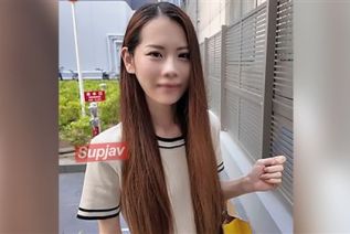 FC2PPV 4550185 初撮※旦那が仕事中にスレンダー美人妻を呼び出し