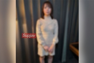 FC2PPV 4670459 75% 折扣直到 24 日 [未经审查] [露出脸部] 一个已婚女人决定为她真正的丈夫脱掉衣服