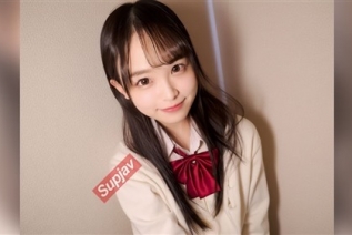 FC2PPV 4798037 ※在庫限り※身長138cm 経験0人 有名芸能一家出身タレント。 戸惑いを隠し切れない初めて見る大人チ〇ポ